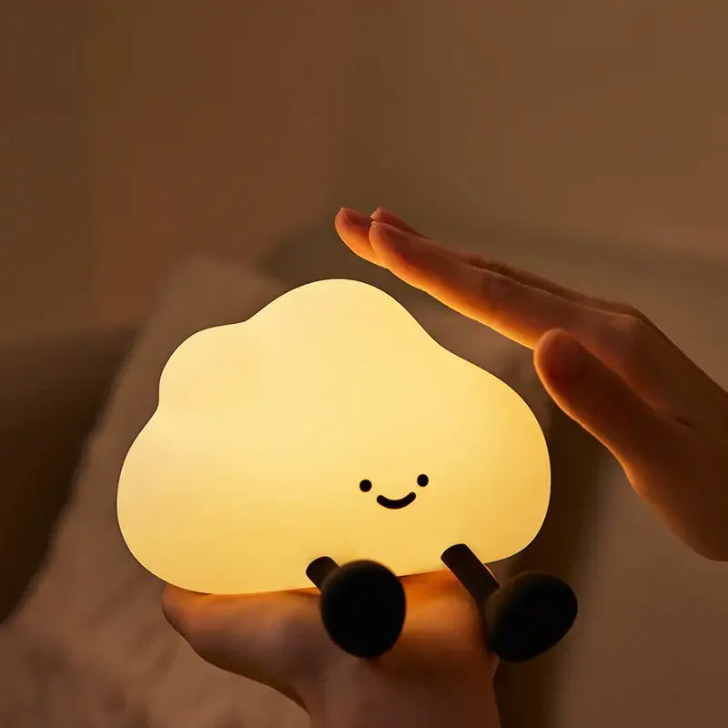 Veilleuse Animale en Silicone - Panda, Capybara, Axolotl ou Lapin - Lampe USB Rechargeable pour Enfants - AstralLuminance